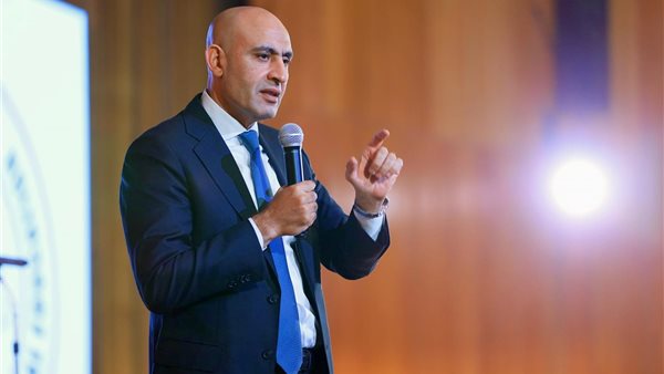 محمد عبد اللطيف، وزير التربية والتعليم