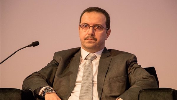 المهندس شريف الشربيني وزير الإسكان 