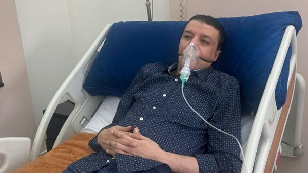 الفنان مصطفى كامل
