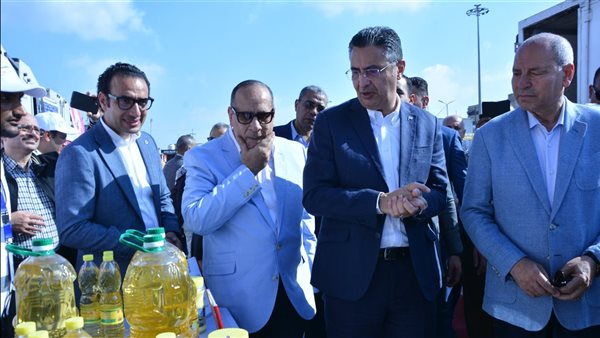 شريف فاروق وزير التموين والتجارة الداخلية