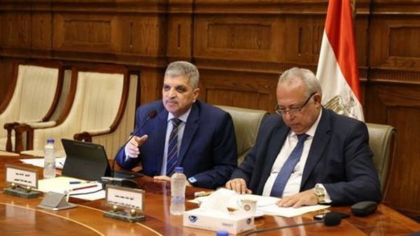 الفريق أسامة ربيع، رئيس هيئة قناة السويس