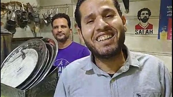 عصام مطرب مقهى بني سويف 