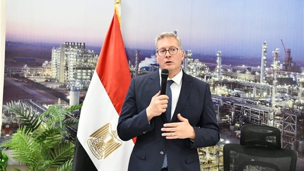 المهندس كريم بدوي وزير البترول