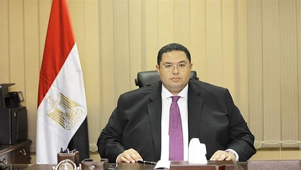 أيمن حسين وكيل أول محافظ البنك المركزي المصري