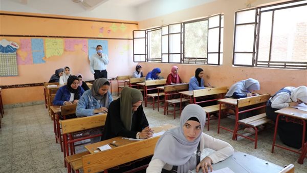 استمارة الصف الثالث الاعدادي 2025