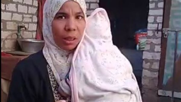 أم تستغيث من برد االشتاء