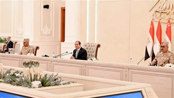 الرئيس عبدالفتاح السيسي رئيس الجمهورية 