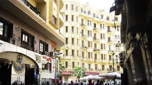 هل من حق الزوج بيع الشقة وهي في حكم التمكين؟ 