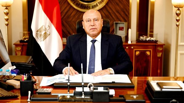 الفريق مهندس كامل الوزير، وزير الصناعة والنقل