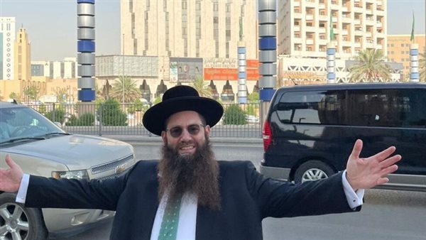 من هو الحاخام اليهودي الذي عُثر على جثته في الإمارات؟