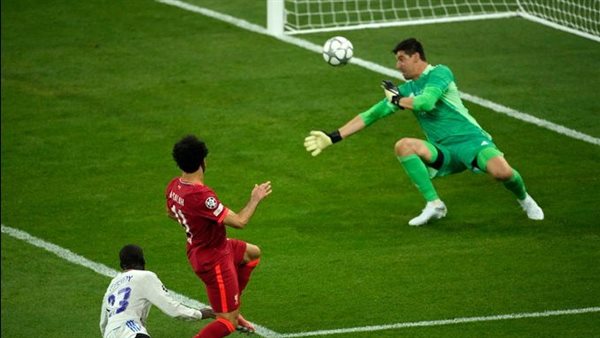 محمد صلاح وكورتوا 