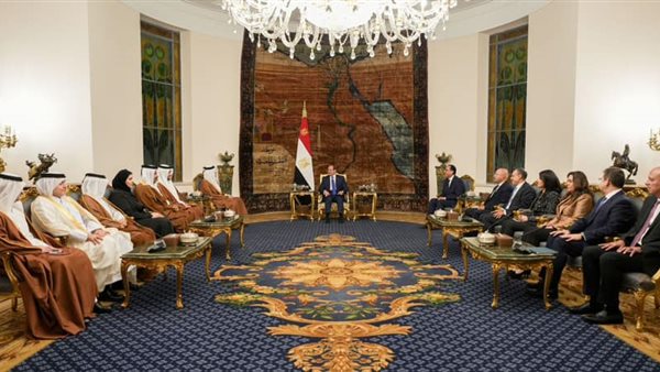 الرئيس السيسي يستقبل رئيس وزراء قطر