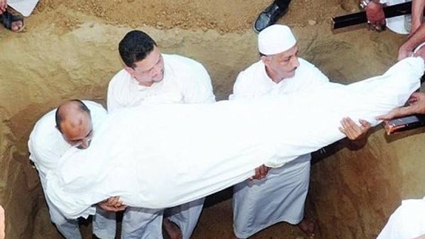 هل يجوز دفن أكثر من ميت في قبر واحد