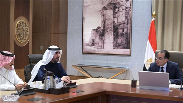 لقاء رئيس الوزراء مع رئيس الديوان الأميري لإمارة عجمان
