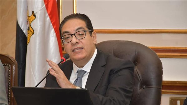 الدكتور محمد سامي عبد الصادق رئيس جامعة القاهرة 