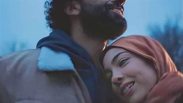 من هي زوجة محمد صلاح