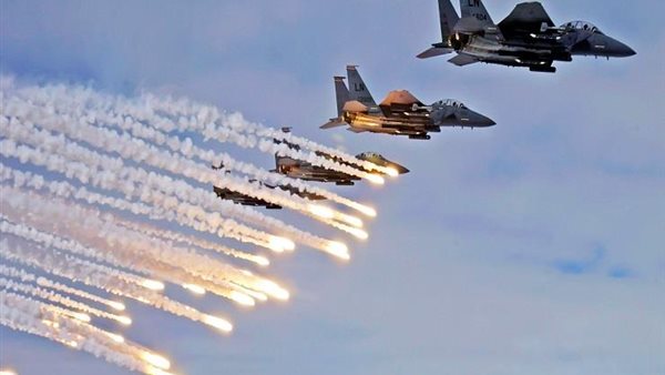 الطيران الروسي ينفذ 5 غارات جوية في إدلب لدحر التنظيمات