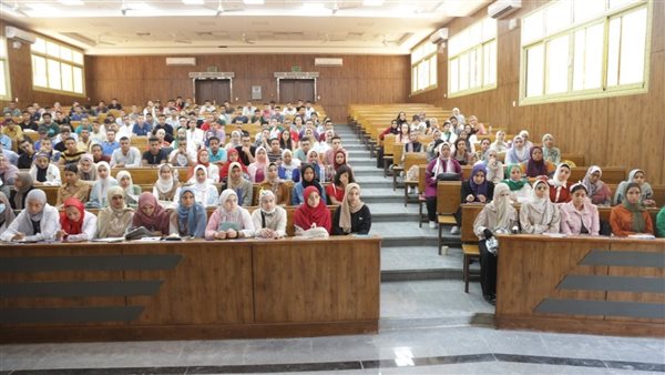 عدد أعضاء هيئة التدريس بالجامعات المصرية 2024