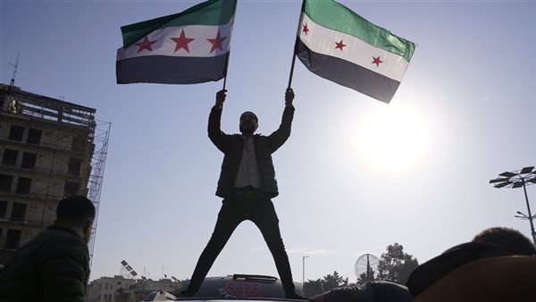 علم سوريا الجديد