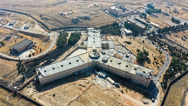 سجن صيدنايا المرعب في سوريا