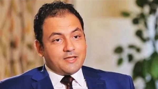 الدكتور رامي عاشور، أستاذ العلاقات الدولية