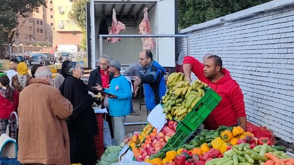 سوق اليوم الواحد بإمبابة