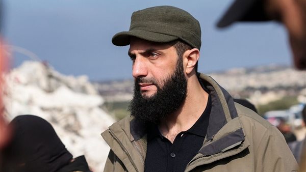 زعيم المتمردين محمد الجولني يدعو السوريين للاحتفال دون رصاص