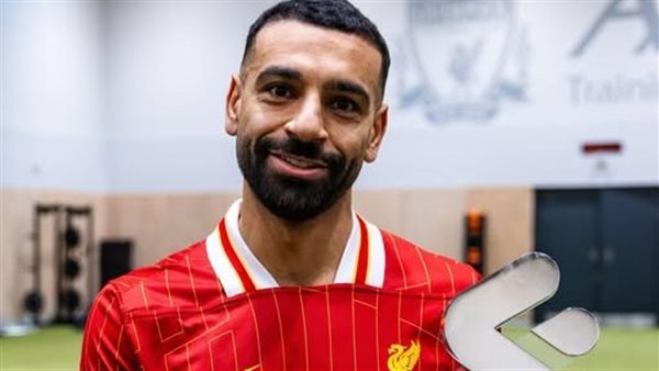 محمد صلاح بجائزة لاعب الشهر في ليفربول