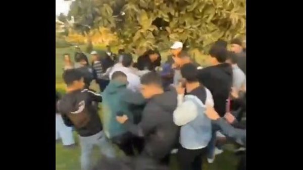 خناقة الأكاديمية البحرية بسبب رفع علم المثلية  