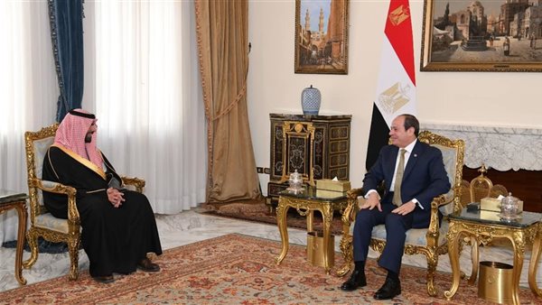 الرئيس عبد الفتاح السيسي، والأمير بدر بن عبدالله آل سعود