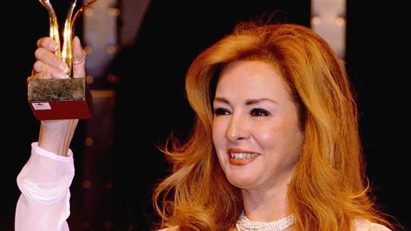 كم مرة تزوجت نجلاء فتحي