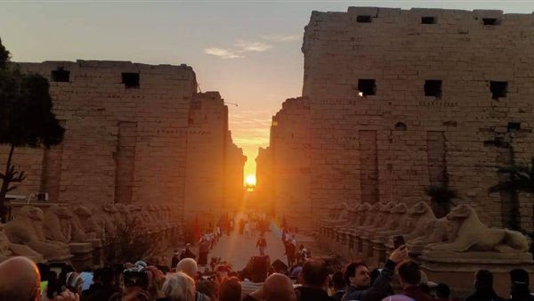 ظاهرة تعامد الشمس على معبد الكرنك