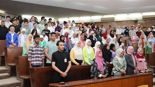 موعد بداية الترم الثاني 2025 بالجامعات