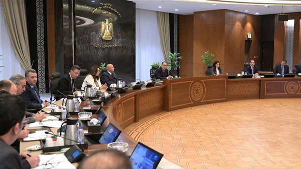 اجتماع لجنة مخرجات ضبط الأسواق وأسعار السلع