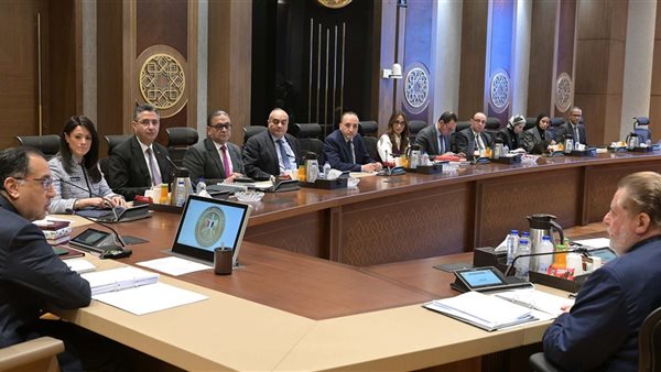 جهود الحكومة في تحقيق النمو الاقتصادي 2024