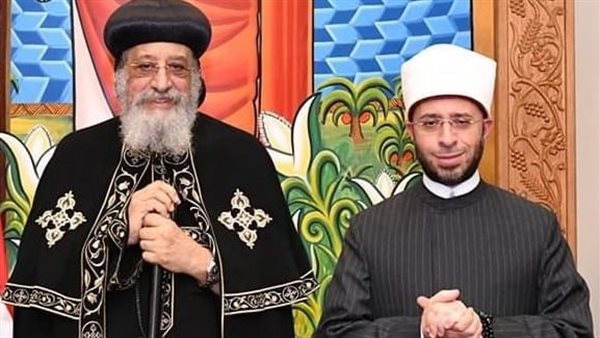 وزير الأوقاف مع البابا تواضروس