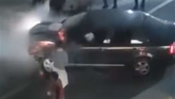 حريق سيارة 