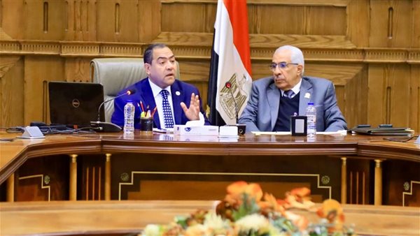هل تم وقف التعيينات في الحكومة؟