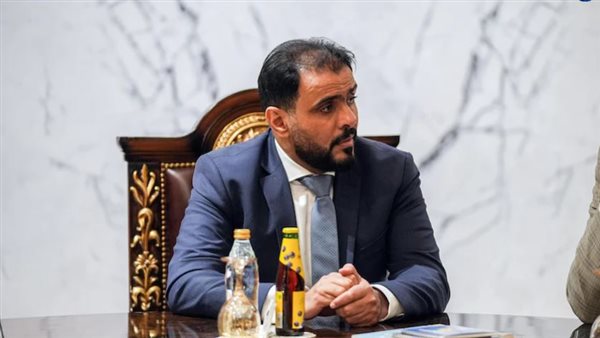 رئيس الحكومة الليبية يحذرمن استجلاب مقاتلين سوريين إلى ليبيا