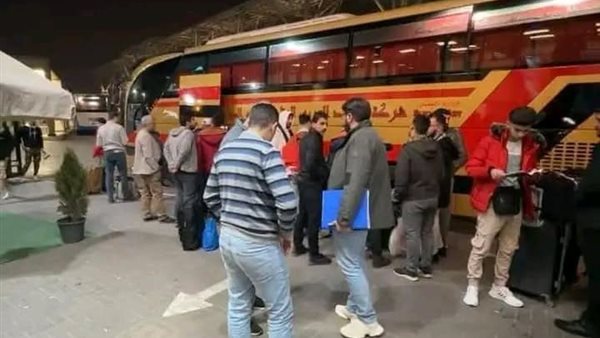 فوج جديد من السوريين يغادر إلى بلاده عبر ميناء نويبع