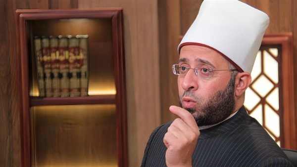 وزير الأوقاف يعلن تطبيق الحد الأدنى للأجور للعمالة المؤقتة