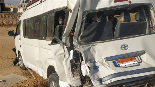 حادث الشرقية اليوم.. إصابة 7 أشخاص في تصادم ميكروباص وسيارة 