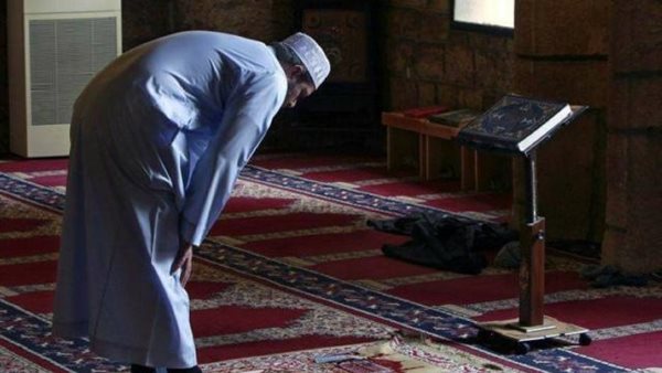 هل صلاة العشاء بعد الساعة 12 تعتبر قضاء؟