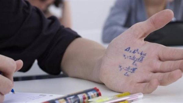 التحقيق في مشاجرة طالب وأستاذ جامعة طنطا