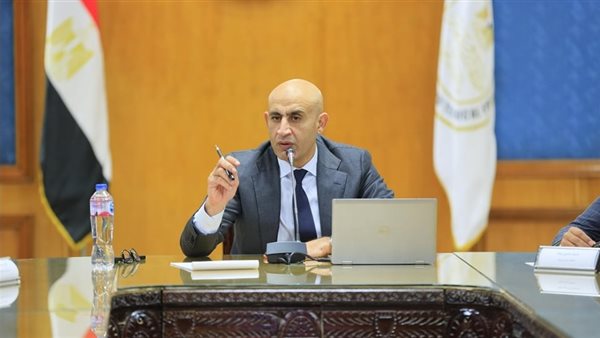 محمد عبداللطيف وزير التربية والتعليم