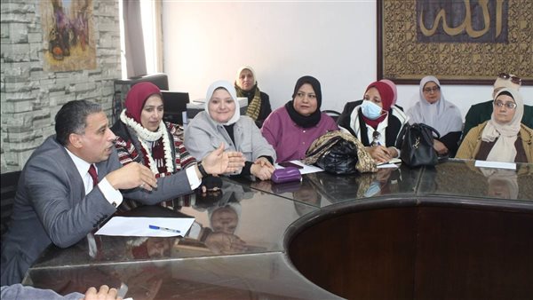اجتماع مدير تعليم الجيزة اليوم