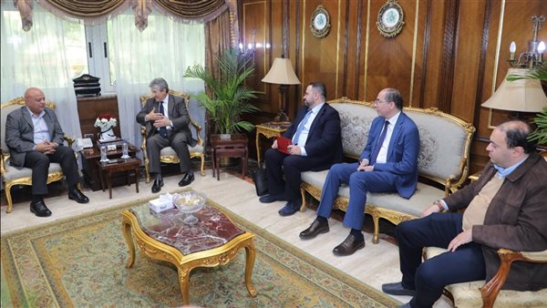 وفد من المنظمة البحرية الدولية في ميناء الإسكندرية