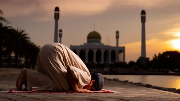 الفرق بين صلاة الفجر وصلاة الصبح