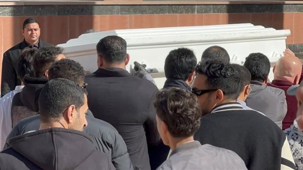 جنازة والد الفنانة ياسمين عبد العزيز