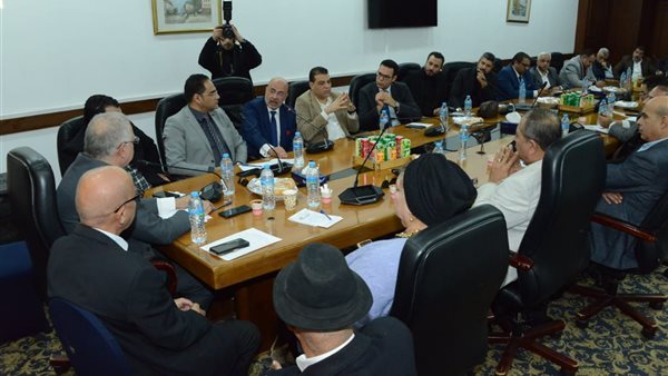 اجتماع شعبة المكملات الغذائية بغرفة صناعة الأدوية